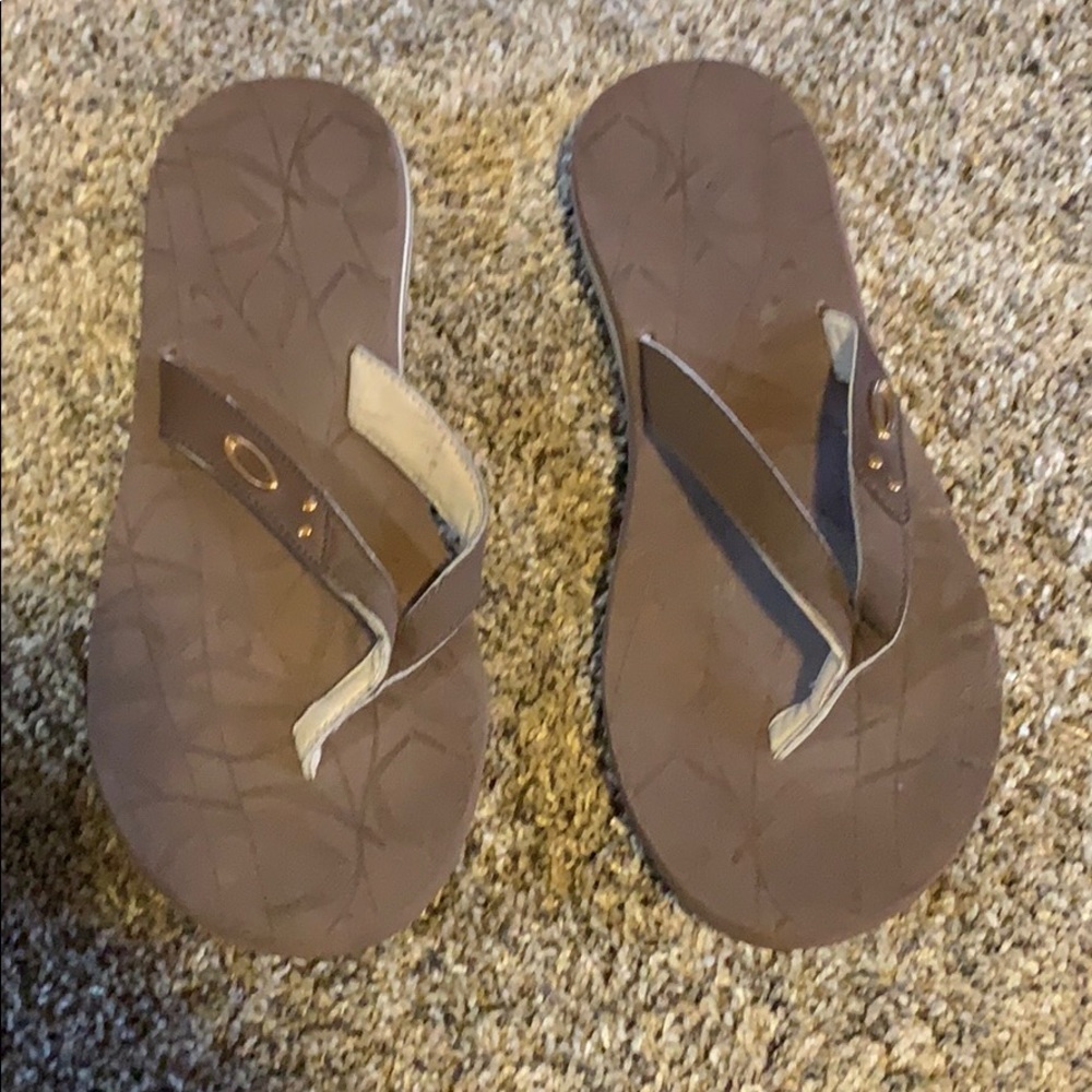 oakly flip flops